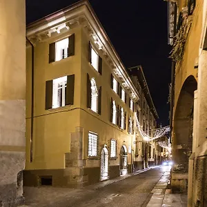 Apartment Residenza Palazzo Brenzoni 