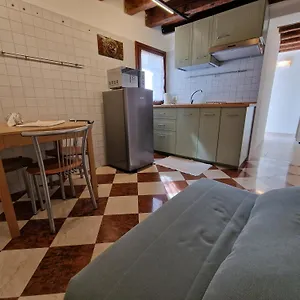 Apartment Veneziacentopercento & 